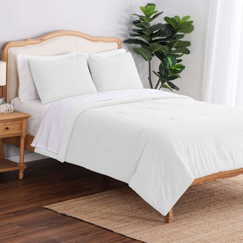 3-Piece White Plush Grid Comforter Set, Full/Queen