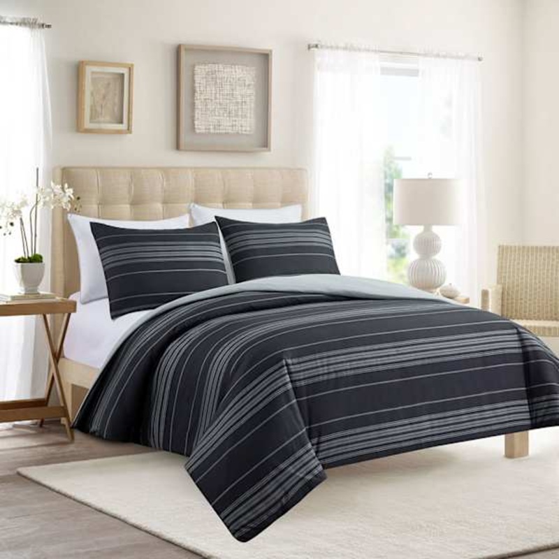 4-Piece Black Collegiate Stripe Printed Duvet Set with Insert, Full/Queen