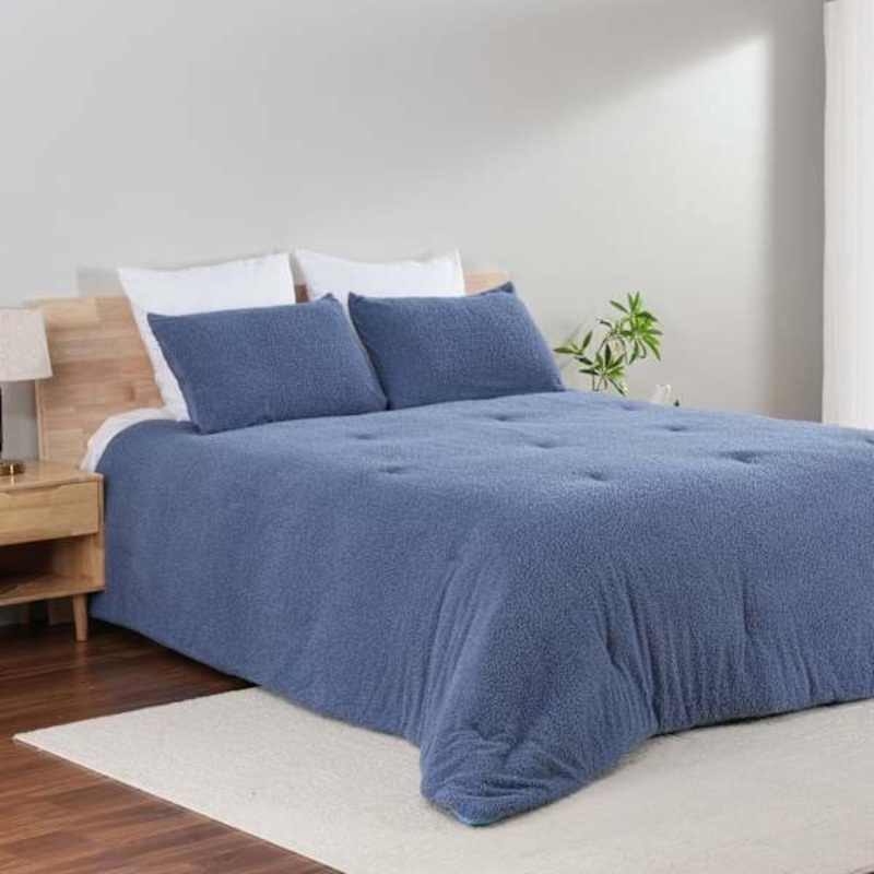 3-Piece Blue Cozy Knit Comforter Set, Full/Queen