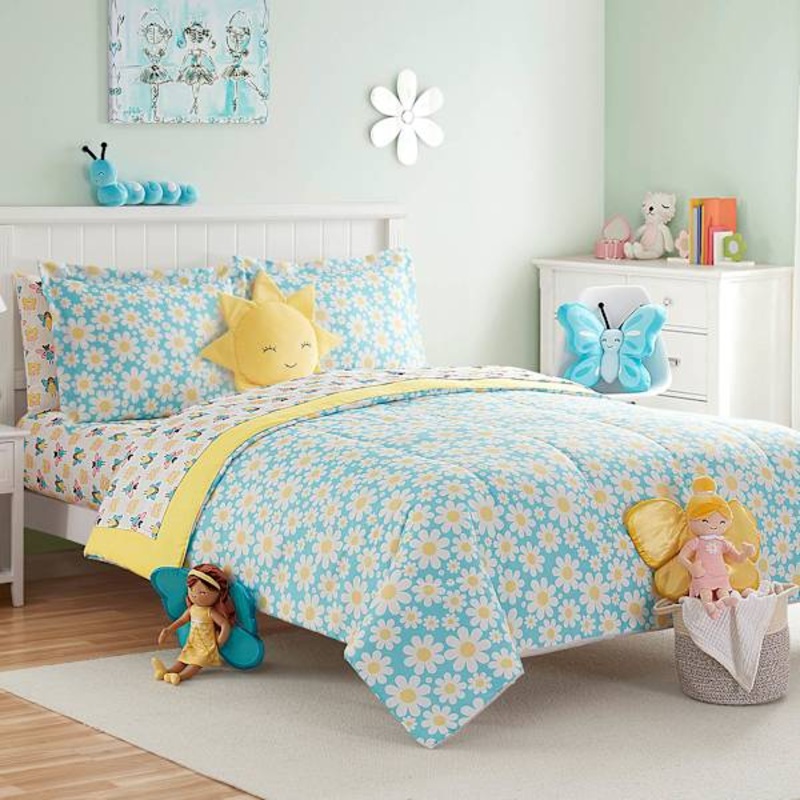 Tiny Dreamers 3-Piece Fairy Garden Blue Daisy Print Comforter Set, Full/Queen