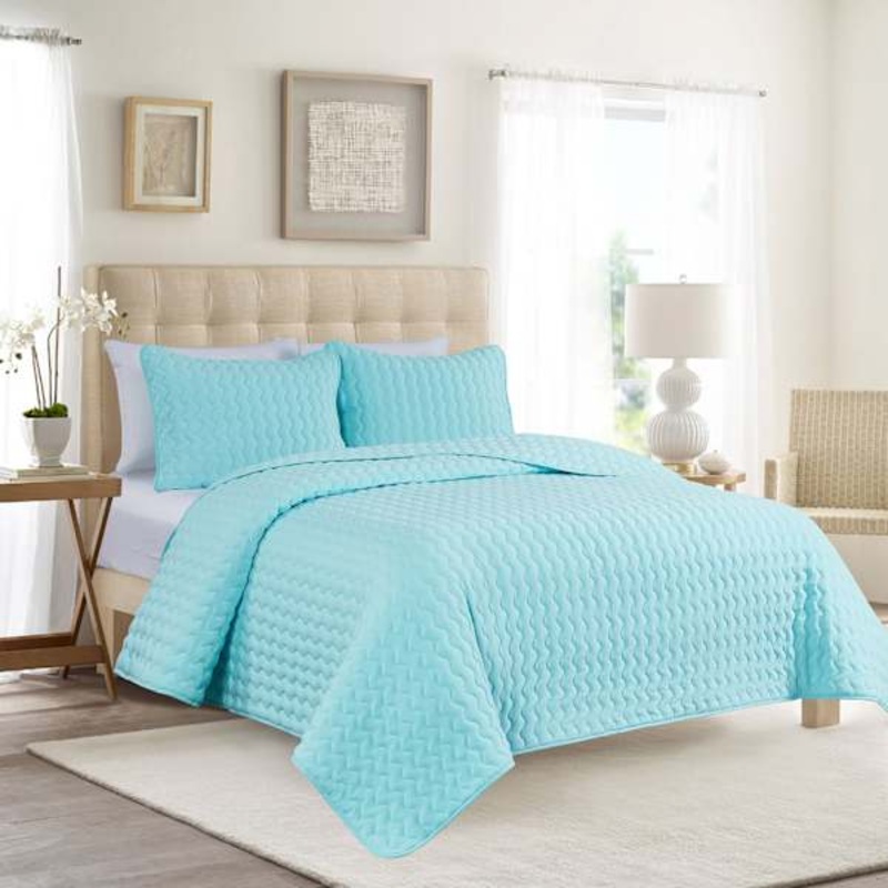 3-Piece Blue Wavy Washed Microfiber Quilt Set, Full/Queen