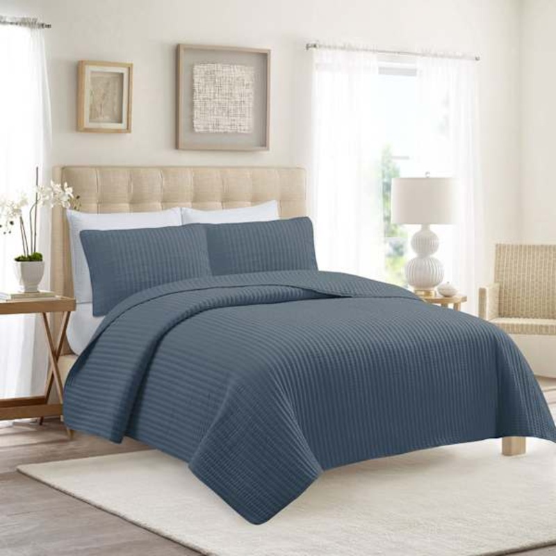 3-Piece Dark Blue Washed Microfiber Quilt Set, King