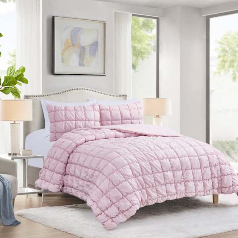 3-Piece Pink Grid Microfiber Quilt Set, Full/Queen