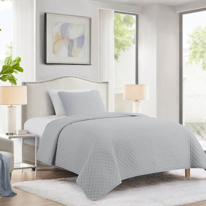 Tiny Dreamers 2-Piece Grey Washed Pinsonic Quilt Set, Twin/Twin XL