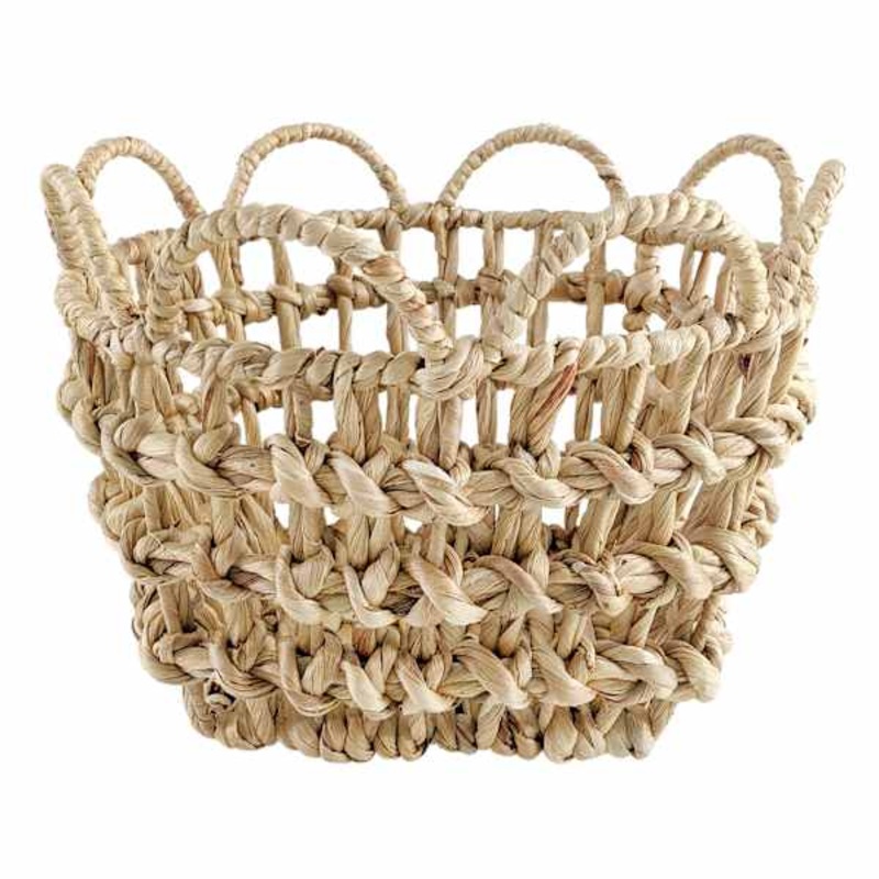 Braided Water Hyacinth Basket with Scalloped Edge, Small