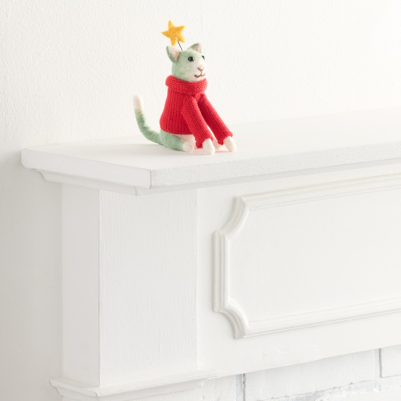 Wool Cat with Star Decor
