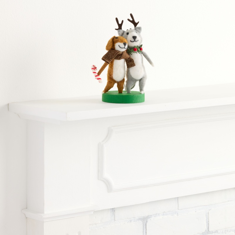 Wool Dancing Cat and Dog Decor