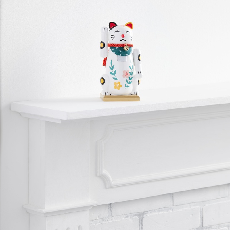 White Floral Lucky Cat Nutcracker Decor