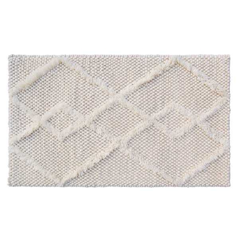 (A514) Ivory Diamond Patterned Wool Accent Rug, 27×45