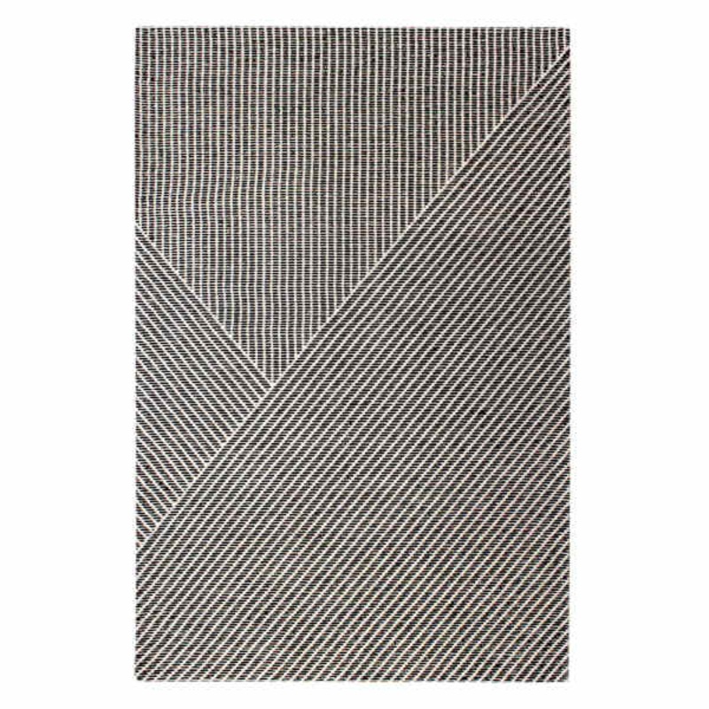(B834) Found & Fable Dassel Black Woven Area Rug, 5×7