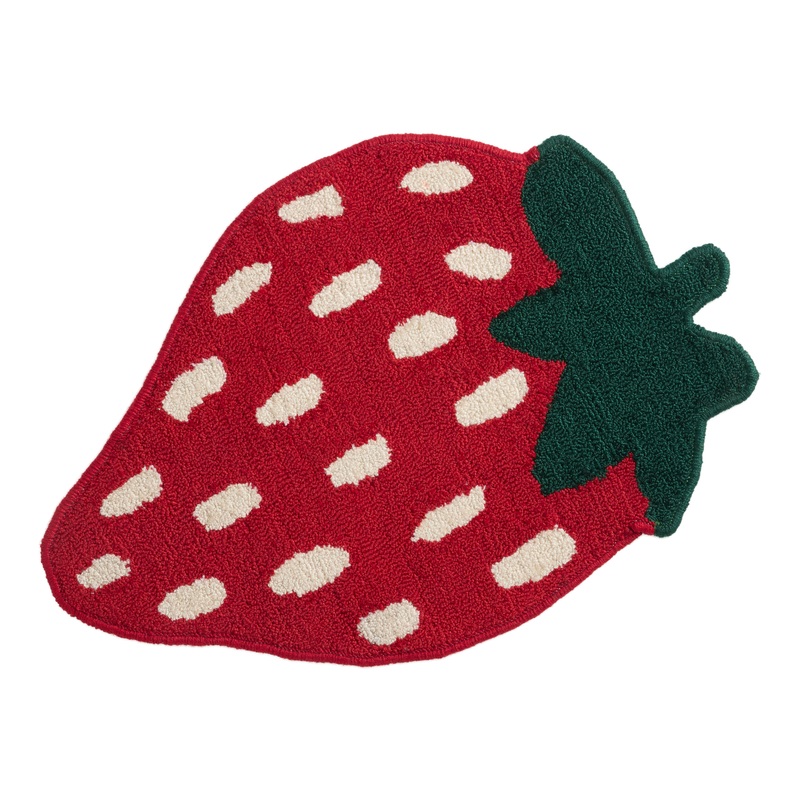 Red Strawberry Shaped Hand Hooked Indoor Outdoor Rug