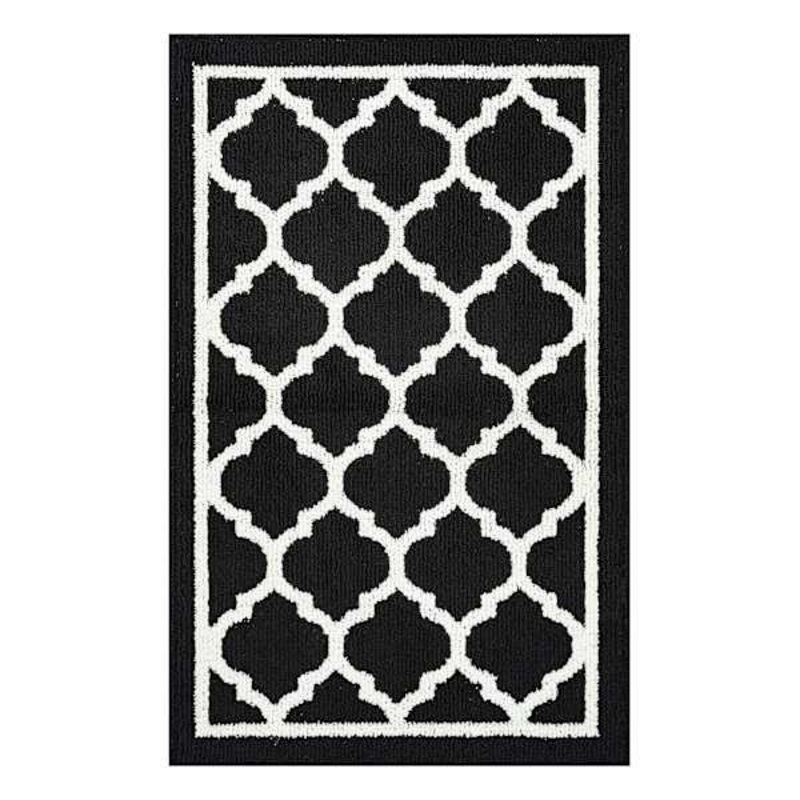 Julia Black Quatrefoil Washable Tufted Accent Rug, 20×32