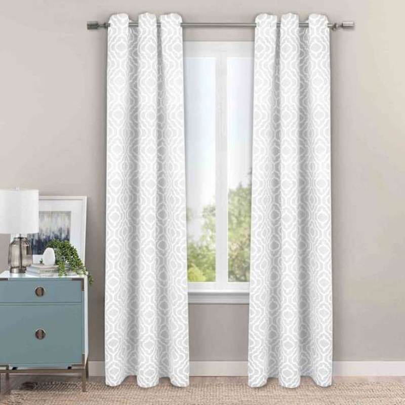 Carrie White Jacquard Light Filtering Curtain Panel, 84″