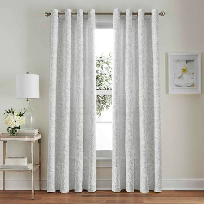 Kaitlyn White Medallion Jacquard Light Filtering Grommet Curtain Panel, 84″