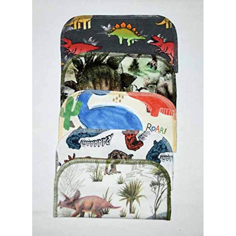 2 Ply Printed Flannel 8×8 Inches Set of 5 Dinosaurs