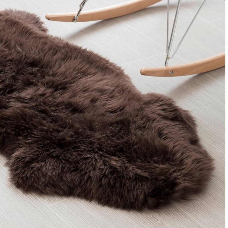 Super Area Rugs Dark Brown 2 x 3 ft. Genuine New Zealand Sheepskin Pelt Area Rug SAR-SHEEPSKIN-SINGLE-BROWN